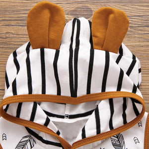 Hooded Feather T shirt & Striped Shorts